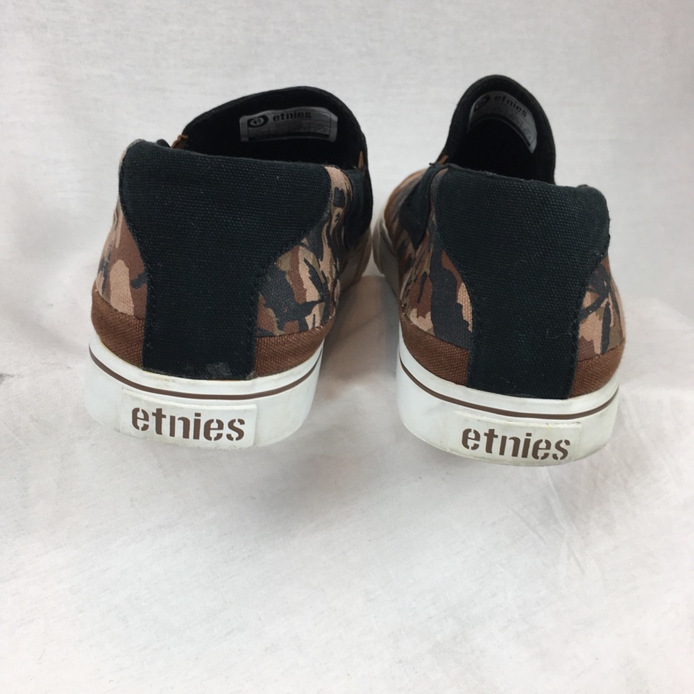 Ernie Camouflage Slip On Sneaker - Picture 2 of 4